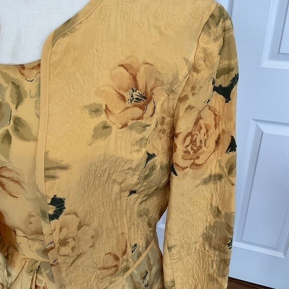 Louis Feraud Yellow Floral Blazer and Dress Set - Picture 9 of 15